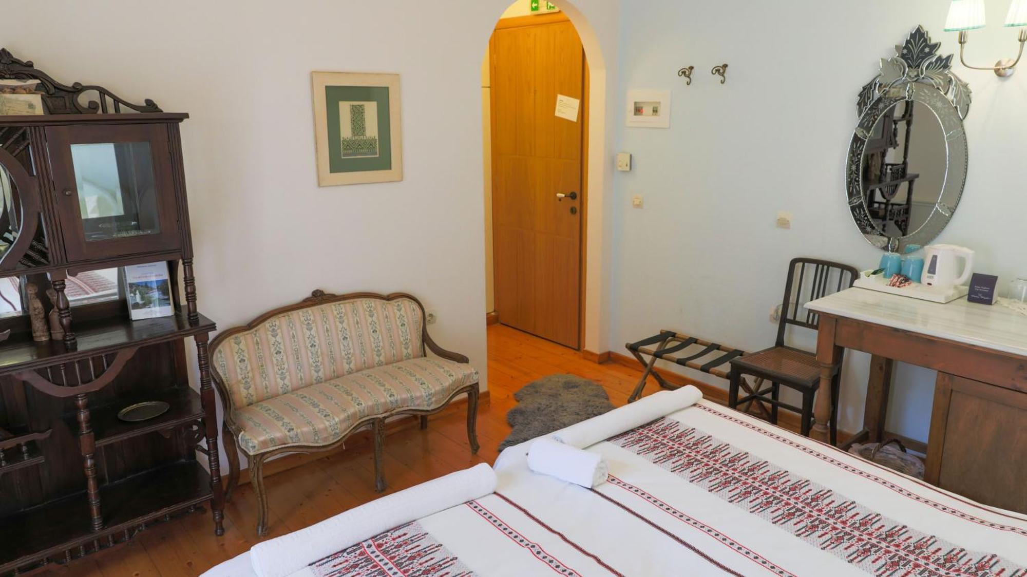 Hotel Papanikola Piana ภายนอก รูปภาพ