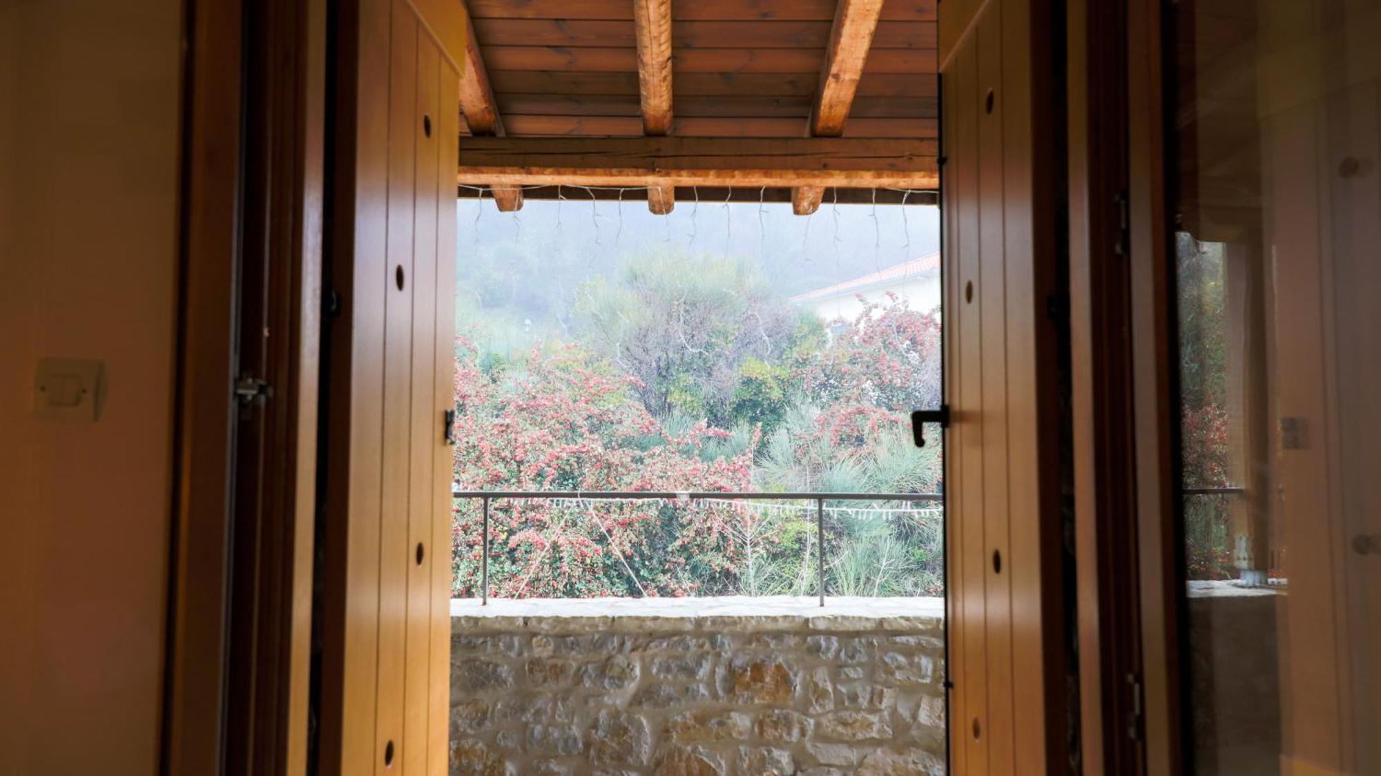 Hotel Papanikola Piana ภายนอก รูปภาพ